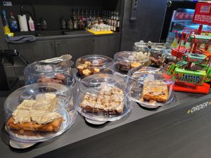 All desserts but the small chocolate balls are vegan at IzyCoffee  in Leuven