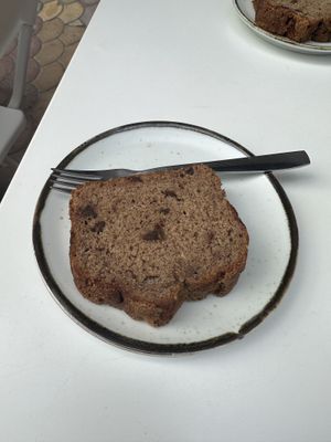 Vegan banana bread  at FAV COFFEE - Café de especialidad in Valencia