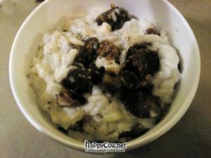 Budines de arroz at San Chez Bistro in Grand Rapids