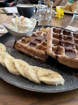 Waffeln mit Schoko Sauce  at Café Naiv in Innsbruck