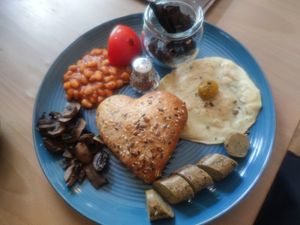 Irish breakfast at Café Naiv in Innsbruck