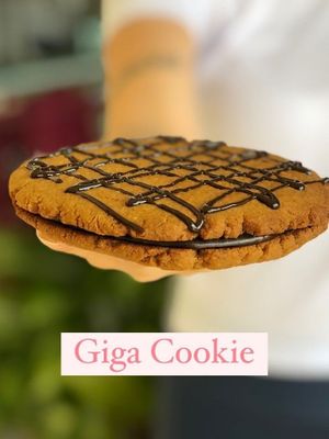  at Elles Vegan Cookeria in Londrina