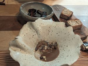 Topinambourg - Chicorée du Nord - Chanterelle de Cueillette Eringi des Caves Bruxelloises - Balsam Fir at Entropy in Brussels