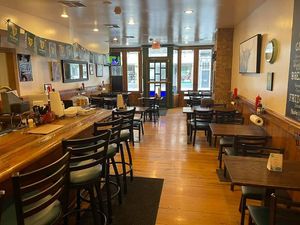 interior at Old Dominion Doggery & Burger in Strasburg