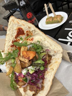   at doen doen® kebap in Stuttgart