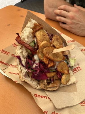   at doen doen® kebap in Stuttgart