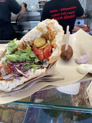   at doen doen® kebap in Stuttgart