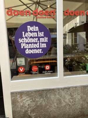   at doen doen® kebap in Stuttgart