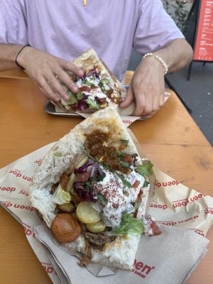   at doen doen® kebap in Stuttgart