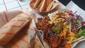 Döner plate at doen doen® kebap in Stuttgart