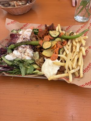 Teller  at doen doen® kebap in Stuttgart