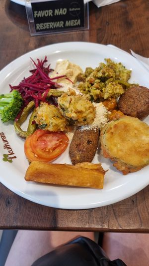 Buffet options at Kulturas in Florianopolis