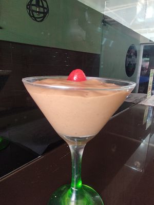 Delicioso helado vegano de chocolate  y fresa sin azúcar ni leche at La Villa 99 in Bogota