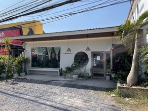 Outside  at Kem-Kon - Khon Kaen (เข้ม-ข้น ขอนแก่น) in Khon Kaen