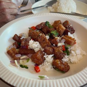 Crispy (mock) pork with garlic at Kem-Kon - Khon Kaen (เข้ม-ข้น ขอนแก่น) in Khon Kaen