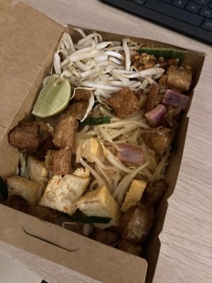 Pork pad Thai  at Kem-Kon - Khon Kaen (เข้ม-ข้น ขอนแก่น) in Khon Kaen