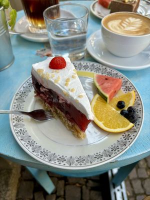 Erdbeertorte 🍓  at Café Kollwitz  in Leipzig