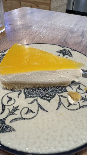 Nada especial tarta que maracuyá vegan #Veganuary at We The North Specialty Coffee in Tenerife