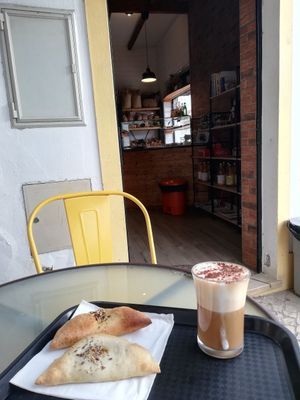 Empanadas and cappucchino at A Padaria in Aljezur