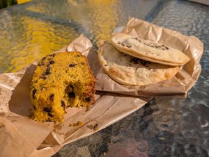 Vegan empanadas and banana bread at A Padaria in Aljezur