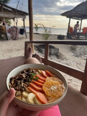 Smoothie with view  at Bintang Tiga- 'Ra' Healing Food in 