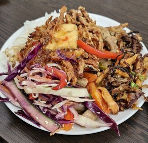 Lunch buffet small plate £8 at Mama Geny's in Hastings
