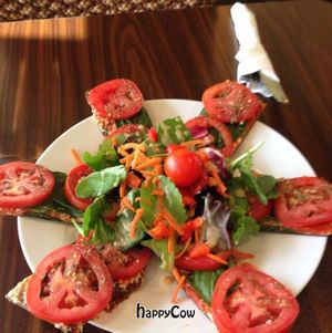 Margarita Pizza at Be Raw Food and Juice in Dallas