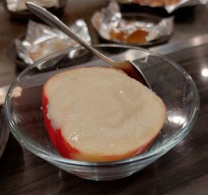 Apple sorbet at Miyabi - お好み焼き 創作鉄板 雅 みやび in Kyoto