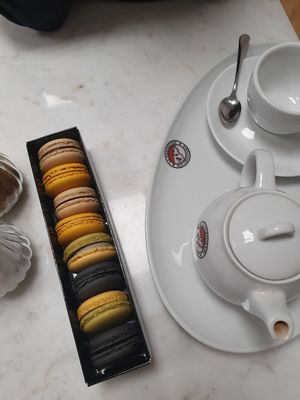 Macarons at La Parisienne Macaronnerie in Freiburg