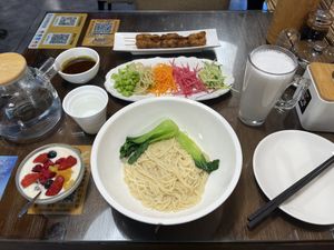   at Baiyi Vegetables Lanzhou Sulamian - 百易素食·素拉面（元大都店) in Beijing