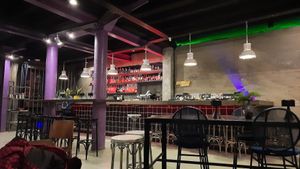 Inside of the bar at Servis Fantazia in Pristina