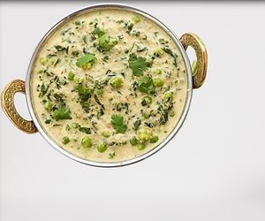 Methi Matar Malai:
Green peas cooked in fenugreek and cream. at Tandoor King Indian Restaurant in Karlovy Vary