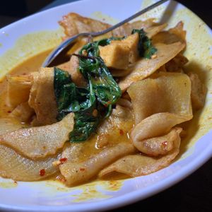 Geang Garee:  Potatoes in Yellow Curry add Tofu at Bangkok Taste Cuisine in Grand Rapids