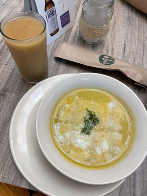Lunch menu Friday (horchata was amazing! 5/5⭐️)  at Lenteja Express - Centro in Medellin