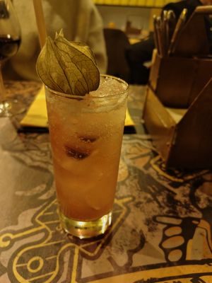 Passion fruit mojito at Hoots in Oerebro