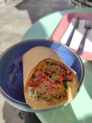 Wrap veggie avec falafels at Yoö bubble tea & Co in Bastia