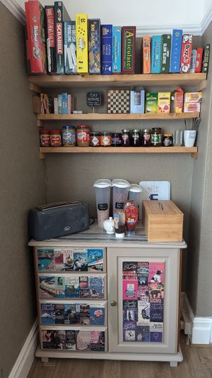 Breakfast bar and games at The Miggi Vegan Guesthouse in Paignton