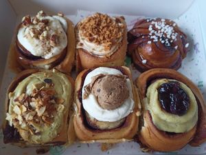 Right top: special of the weekend , right left : blue berry vanilla, special of the month of April at Have A Roll in Brussels