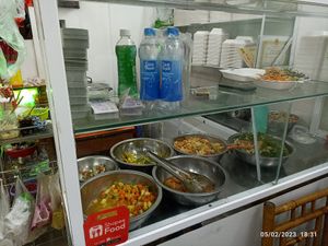 Cooked dishes at Hoai Huong in Da Nang
