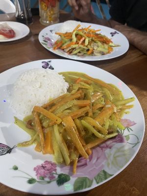 Curry veg & rice 150 cordobas  at Rest El Bosque in Corn Islands