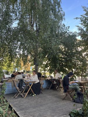   at mamacoffee Londýnská in Prague