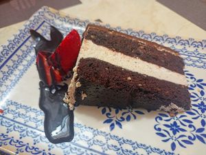 Hazelnut chocolate cake at El Beso in Sevilla