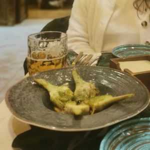 Sehr leckere Artischocken, als Vorspeise perfekt at El Beso in Sevilla