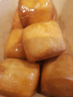 Golden buns at Pop Up Wok HQ - 爆大鑊 in Newcastle Upon Tyne