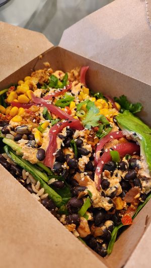 Baja Bowl 🤤 at The Green Bar in Hamilton