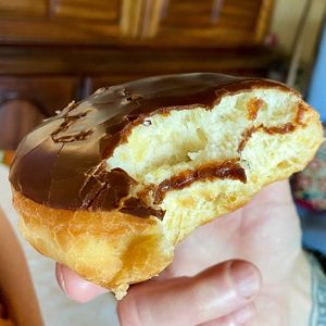  at Jean's Donuts in La Habra