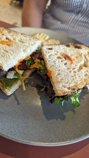 Sandwich with cream cheese at Buen Confidente in Merida