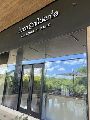   at Buen Confidente in Merida