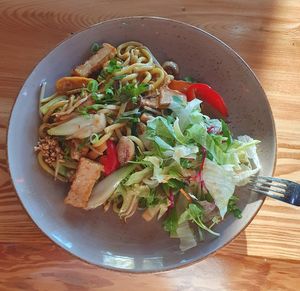 Healthy Asiatic chice at Umi Vegan in Berlin