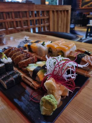 Vegan sushi for two 🔥 at Umi Vegan in Berlin